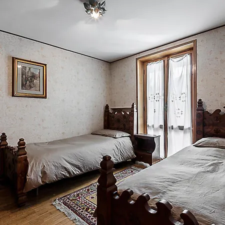 Luxury Apartment- Stunning Mountain View Apartment *