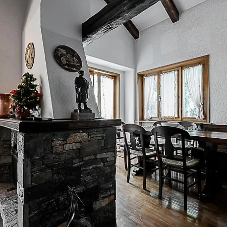 Apartment Luxury Apartment- Stunning Mountain View Courmayeur